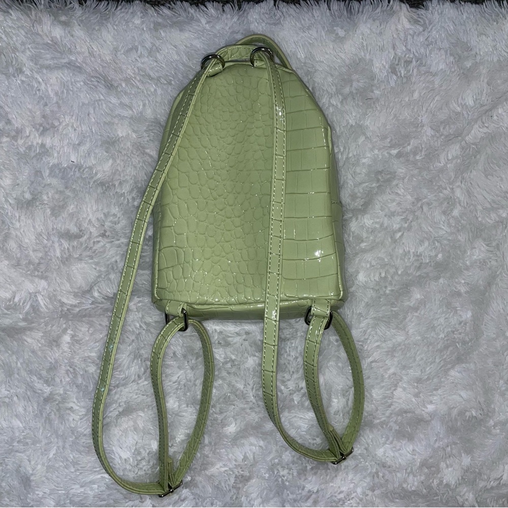Light green mini backpack - Picture 2 of 8